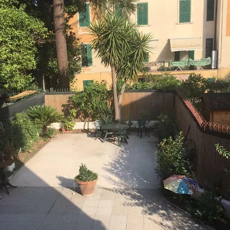 Vittoria Bed & Breakfast 3*